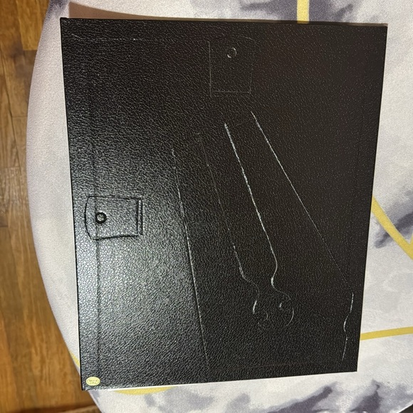 Black 🖤gold 💛picture frame. Diploma insert frame - Picture 4 of 14